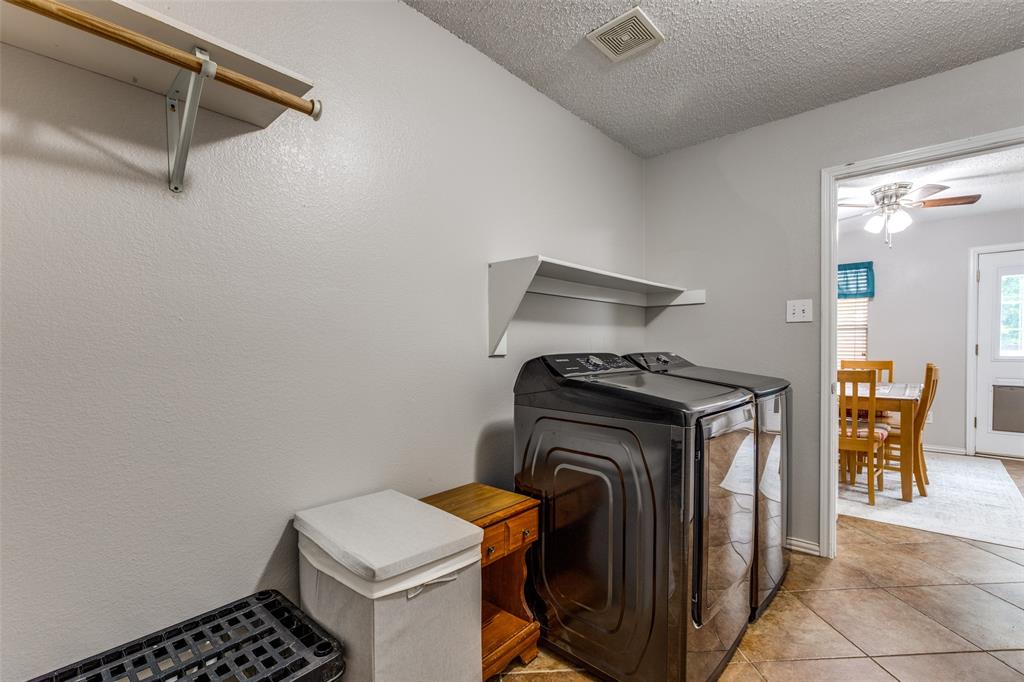 Lakeside Homes - Residential