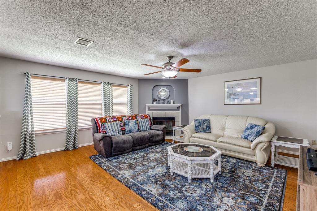 Lakeside Homes - Residential