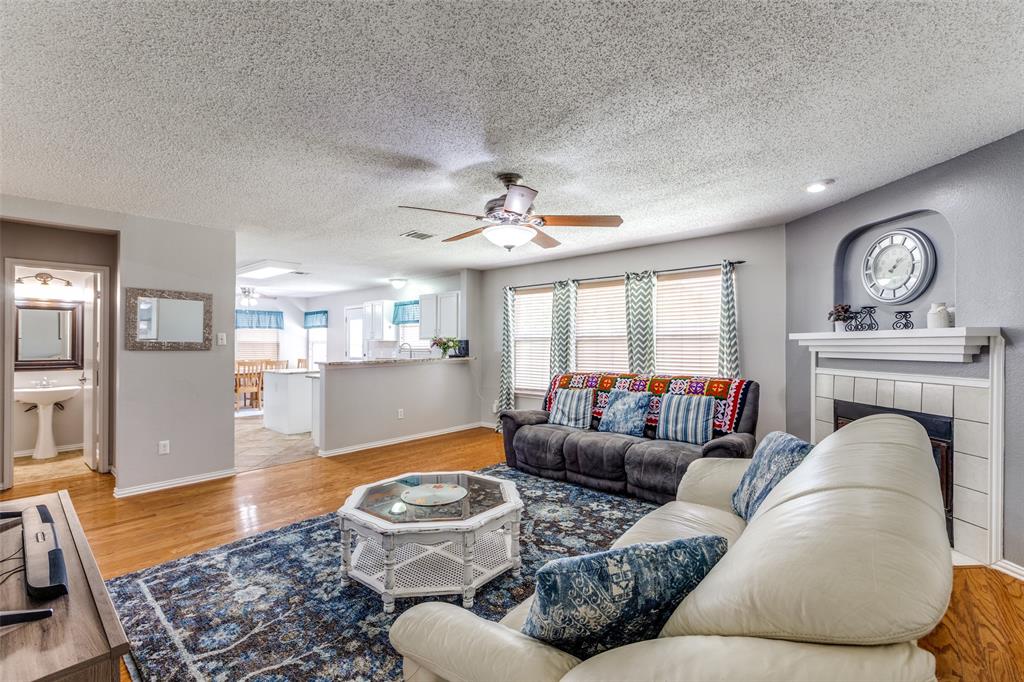 Lakeside Homes - Residential