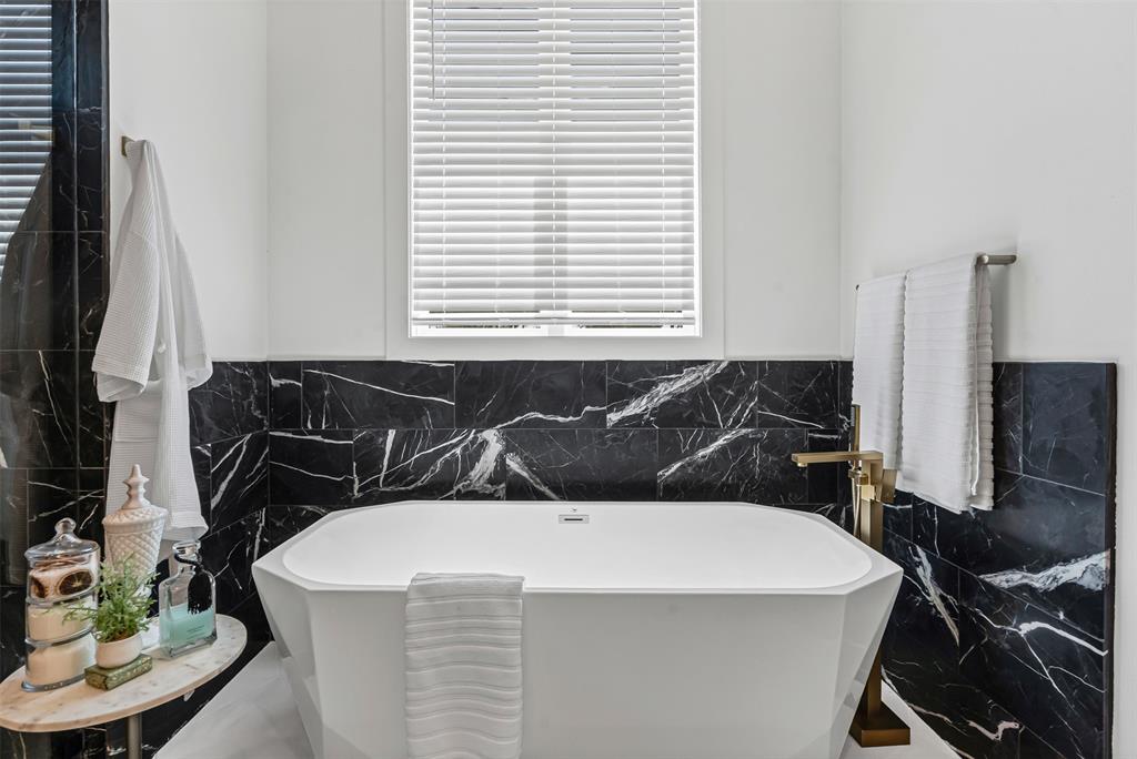 Lakeshore Hills - Residential