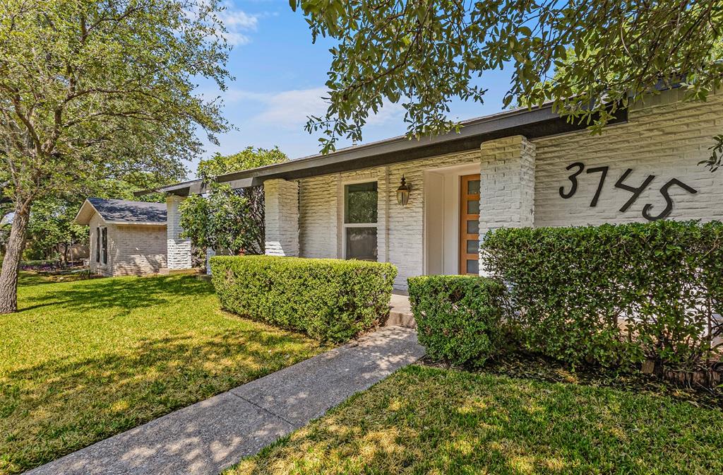 3745 Blue Trace Lane