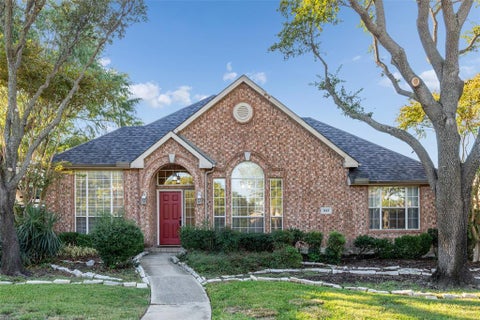 Photo of 1645 Castle Pines Drive, Frisco, TX 75036 (MLS # 21416428)