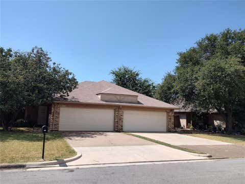 Photo of 7520 April Lane, North Richland Hills, TX 76182 (MLS # 21362283)
