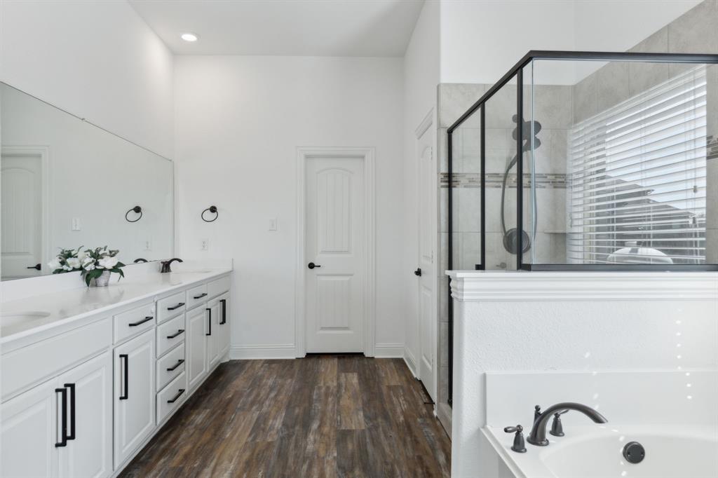 Lakeview Summit Ph IV - Residential Lease