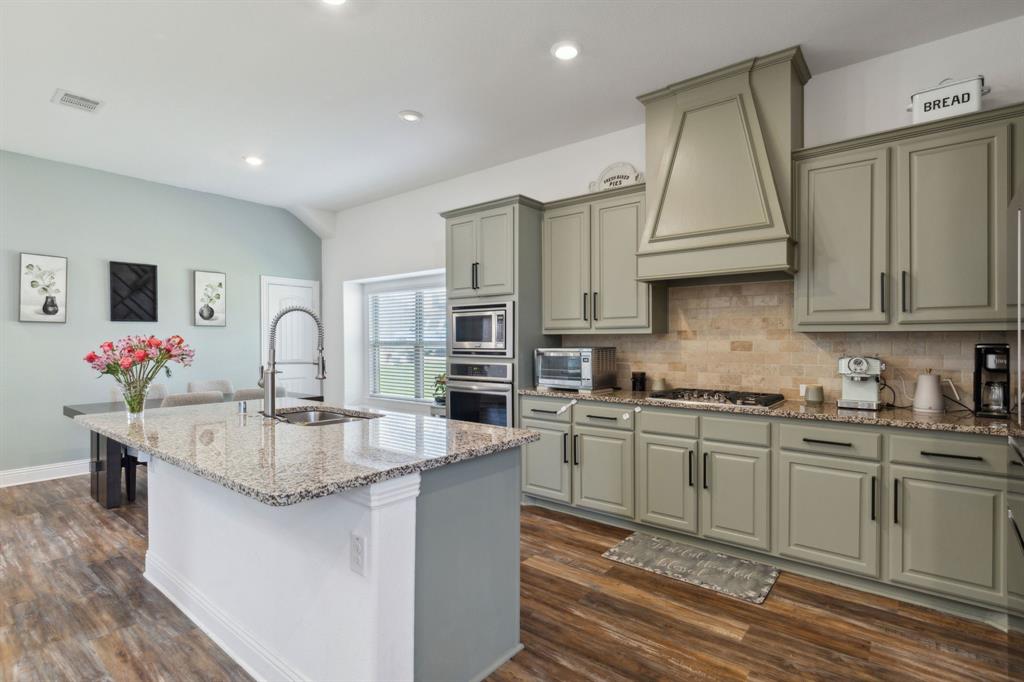 Lakeview Summit Ph IV - Residential Lease