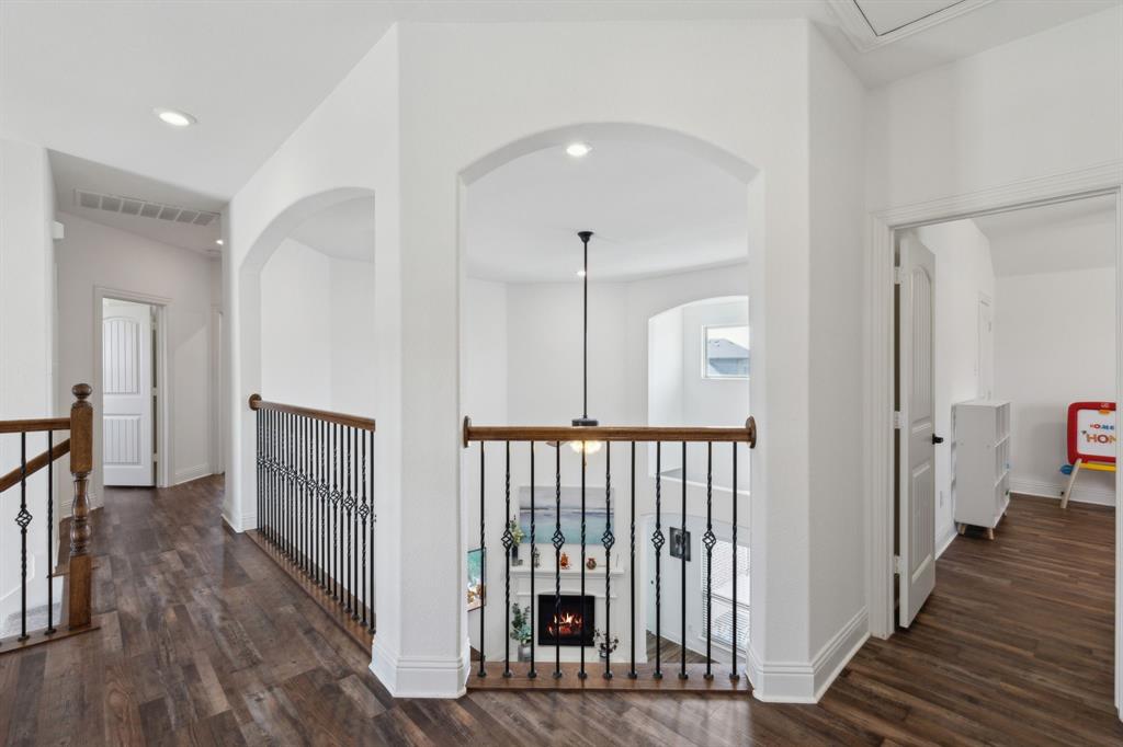 Lakeview Summit Ph IV - Residential Lease