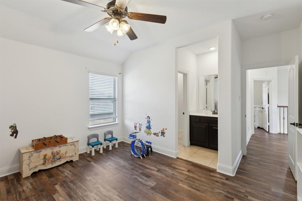 Lakeview Summit Ph IV - Residential Lease