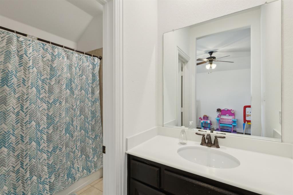 Lakeview Summit Ph IV - Residential Lease