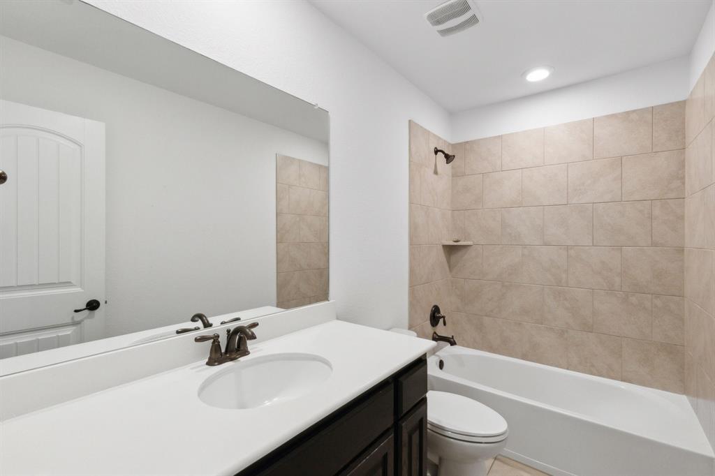 Lakeview Summit Ph IV - Residential Lease