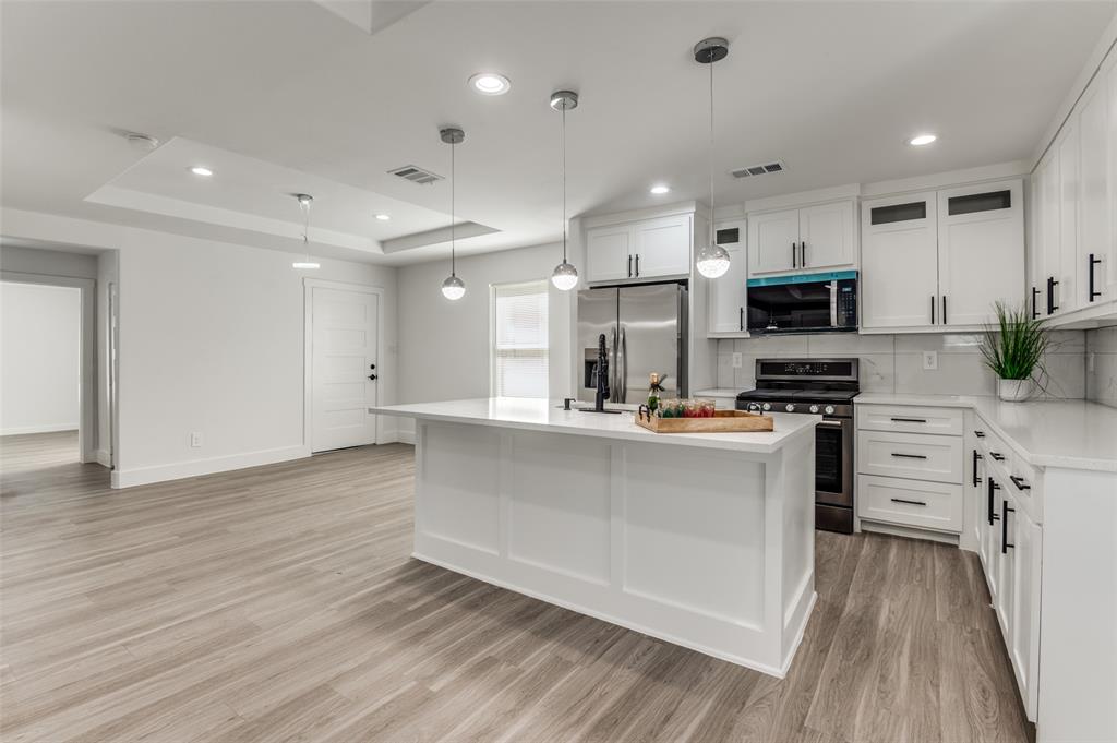 Bluebonnet Lawn - Residential