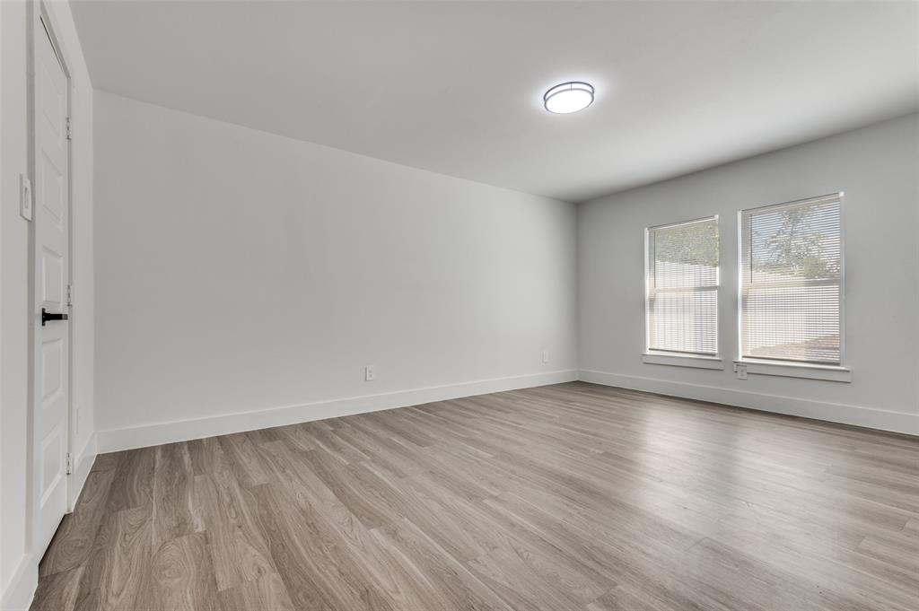 Bluebonnet Lawn - Residential