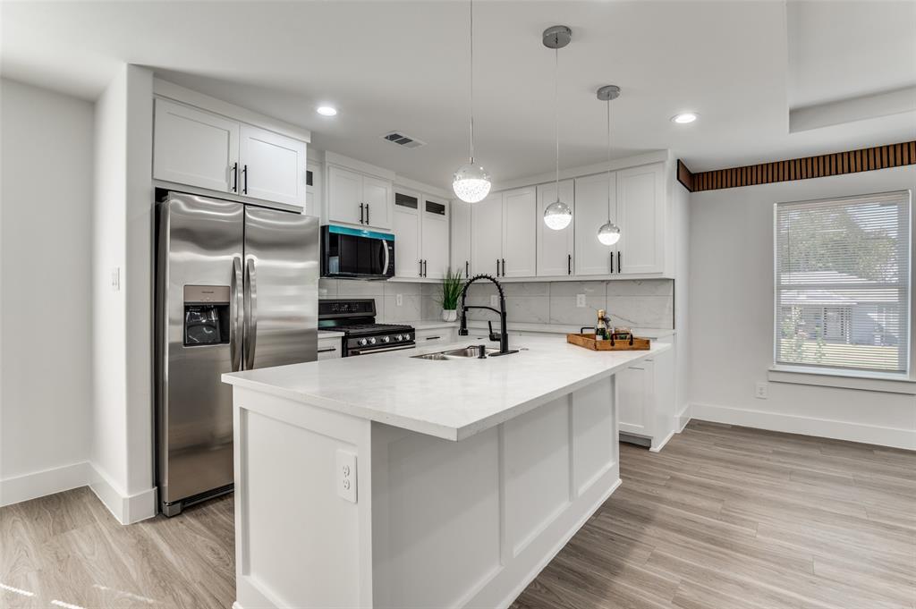 Bluebonnet Lawn - Residential