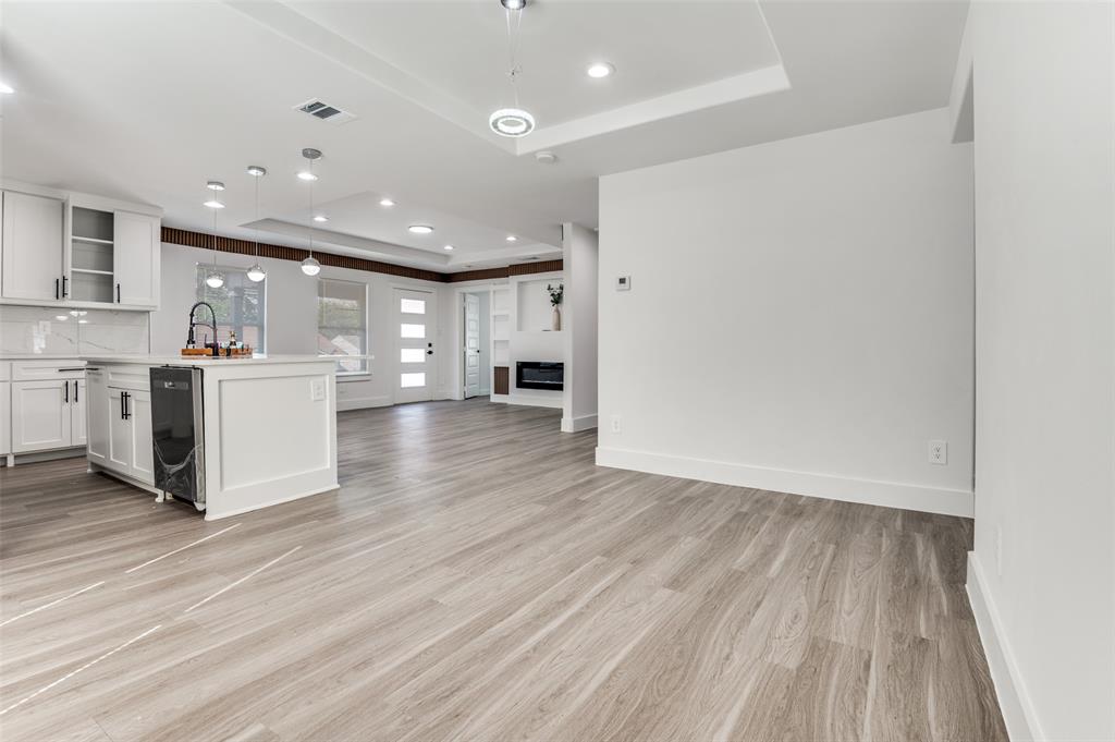 Bluebonnet Lawn - Residential