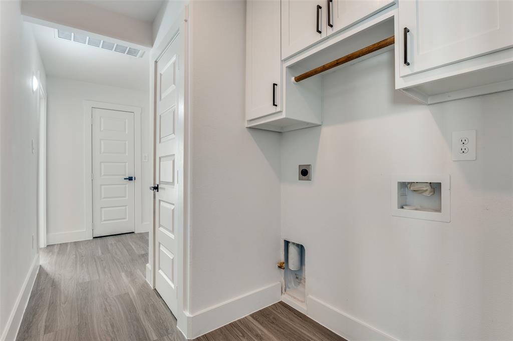 Bluebonnet Lawn - Residential