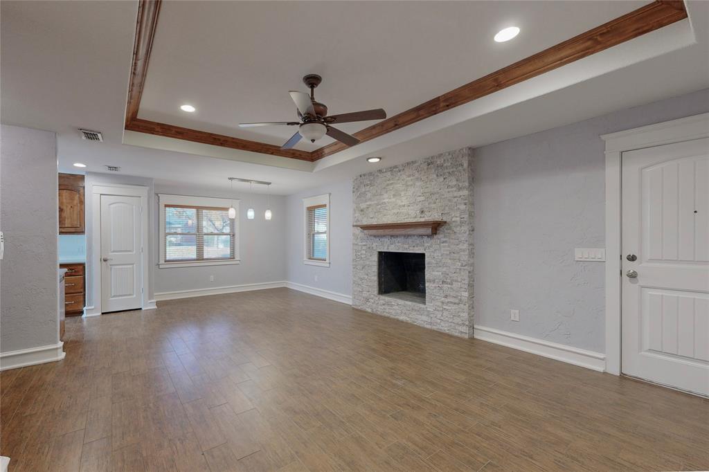 Second Instl Of The Crestview Add - Residential Lease