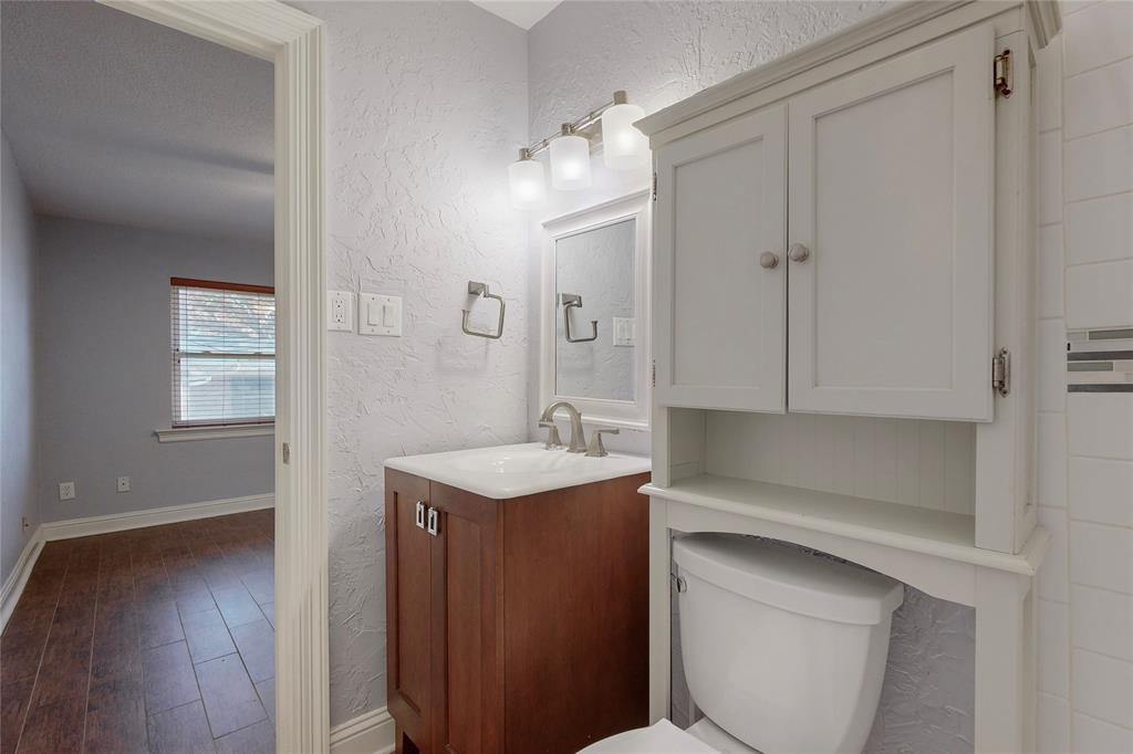 Second Instl Of The Crestview Add - Residential Lease