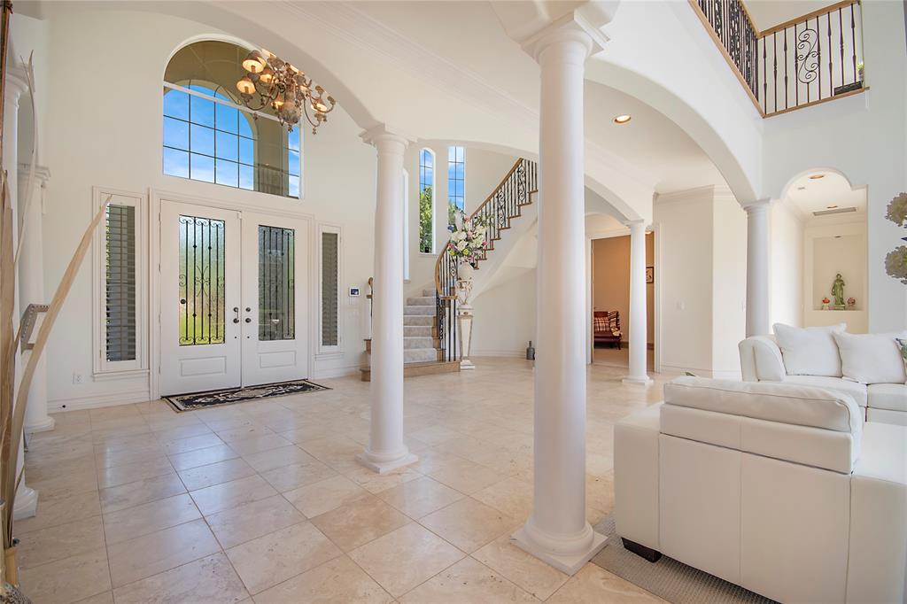 2200 Woodbridge Drive