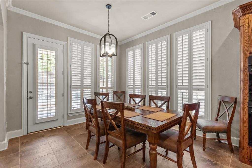 808 Sandy Trail