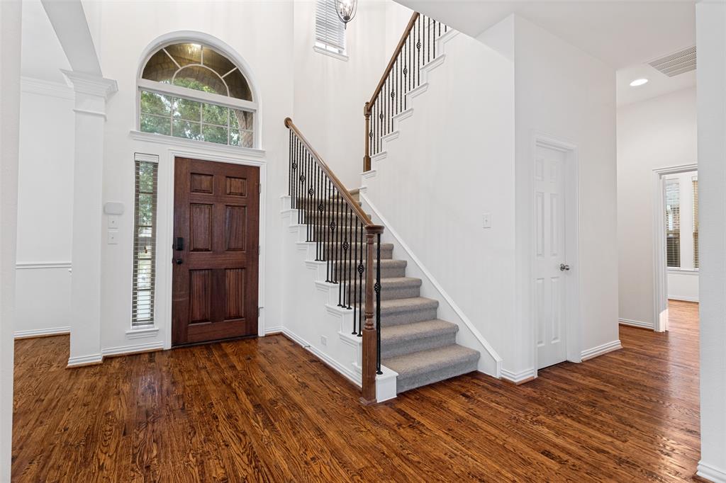1806 Caprock Road