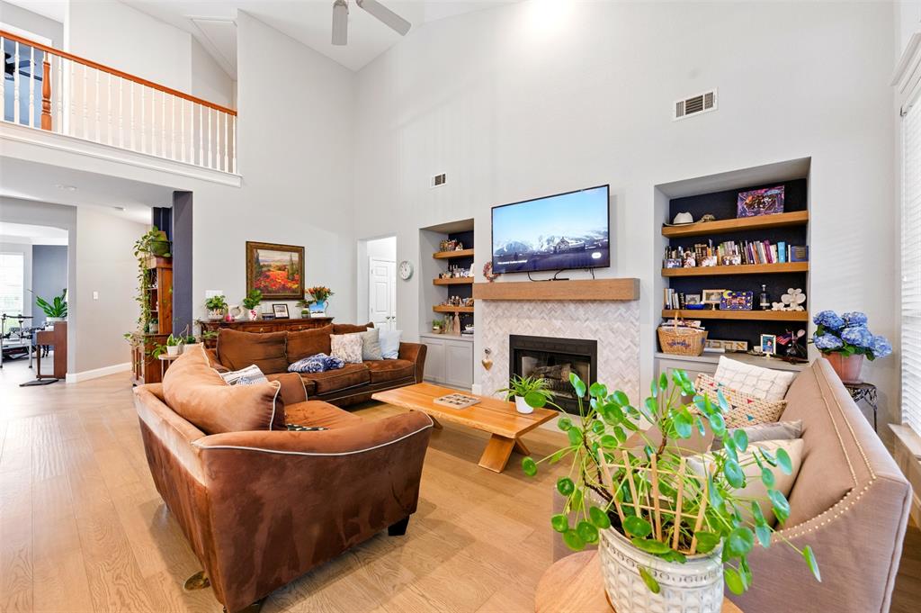 606 Eagle Court