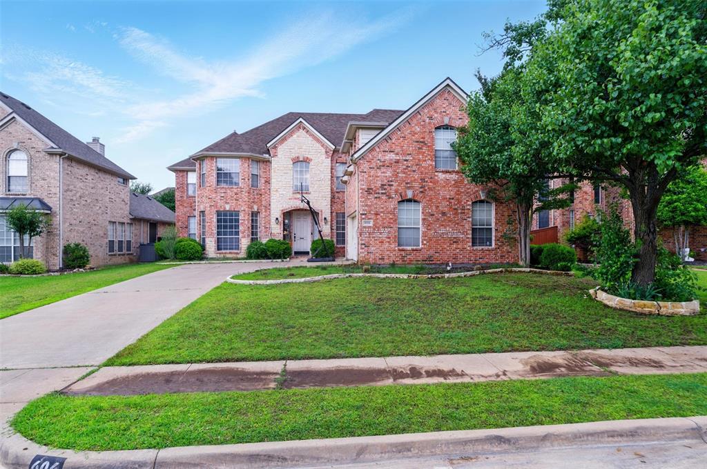 606 Eagle Court