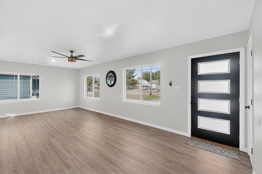 4540 Western Oaks Drive