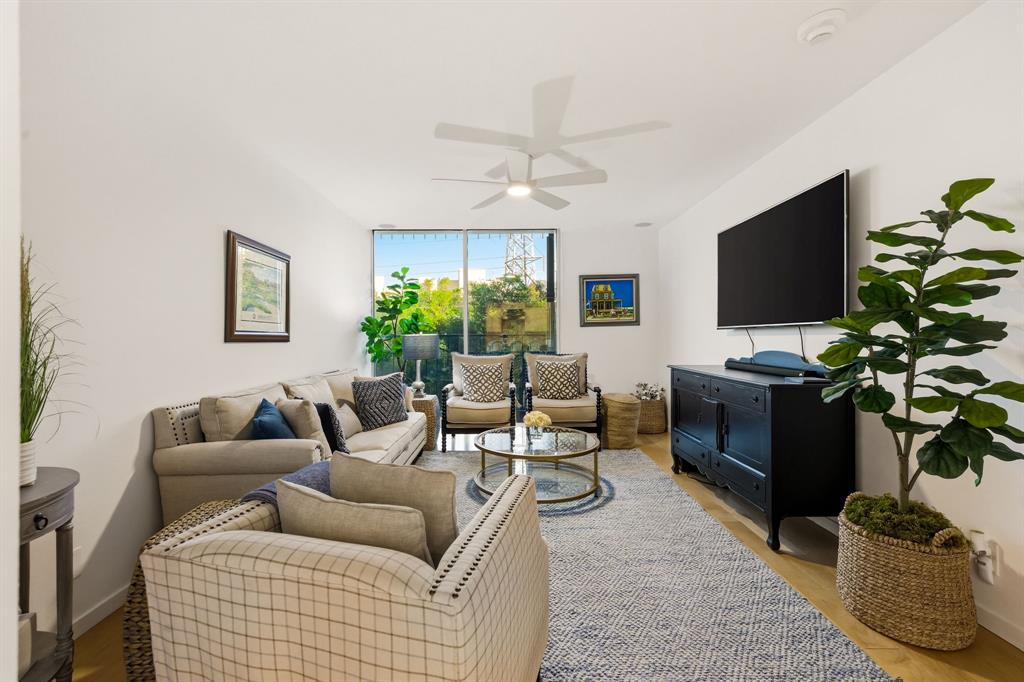 Park Towers Condo - Residential