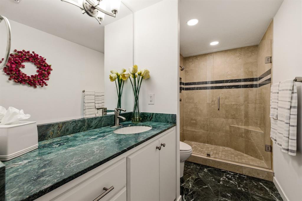 Park Towers Condo - Residential