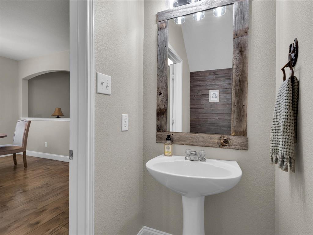 1732 Quail Springs Circle
