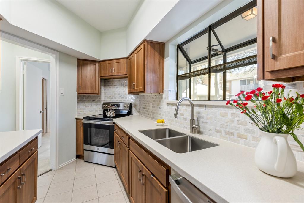 3101 Townbluff Drive 1013