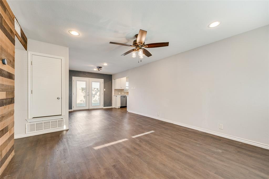 Colonial Ac #1 - Residential