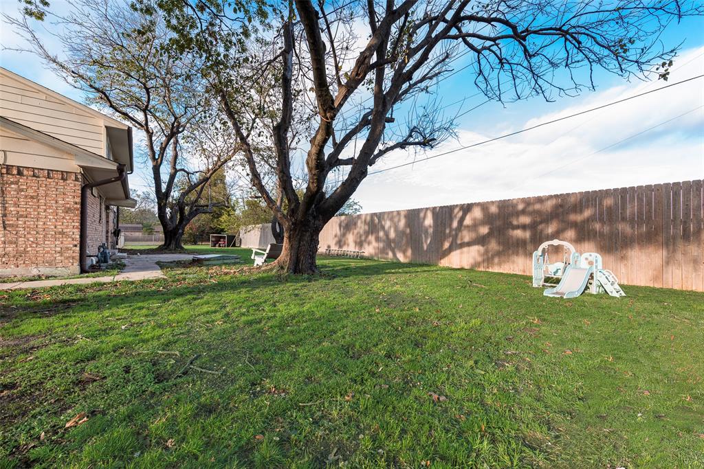 Colonial Ac #1 - Residential