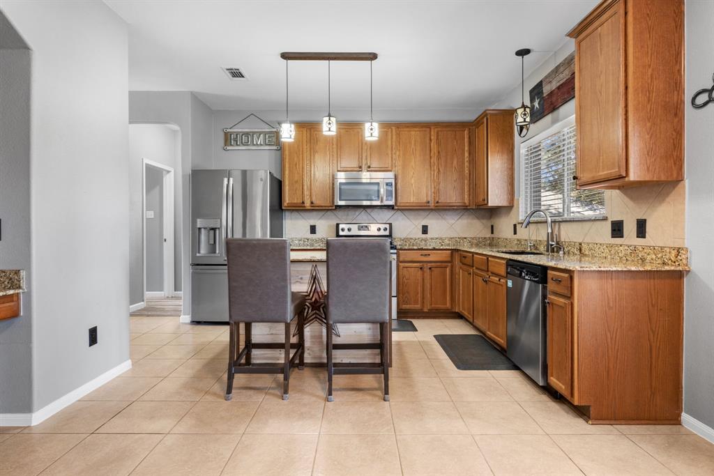 704 Cattail Circle
