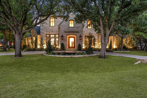Photo of 1802 Shady Grove Court, Westlake, TX 76262 (MLS # 21400937)