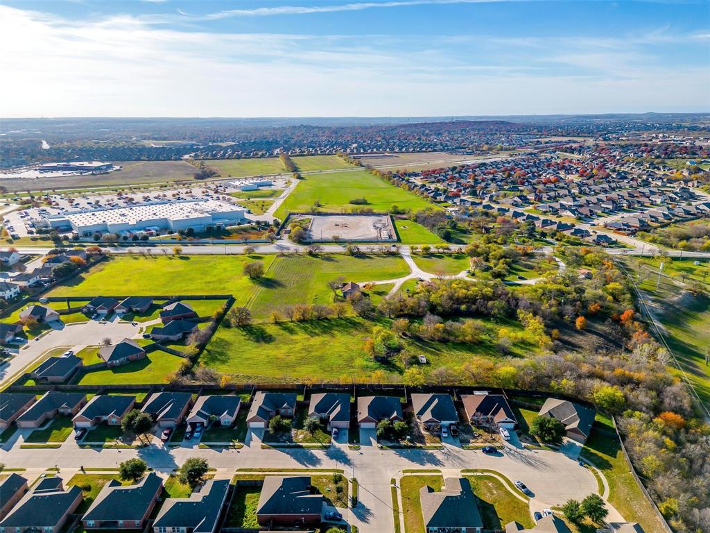 Tract 2, Abstract 932, John H Lucas Survey, Crowle - Land