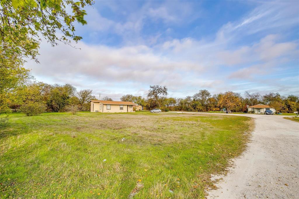 Tract 2, Abstract 932, John H Lucas Survey, Crowle - Land