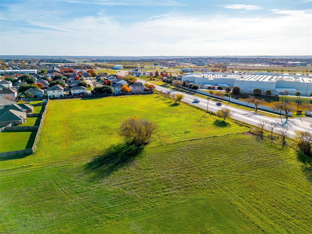 Tract 2, Abstract 932, John H Lucas Survey, Crowle - Land