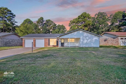Tiny photo for 9380 Delores Drive, Shreveport, LA 71118 (MLS # 21396241)