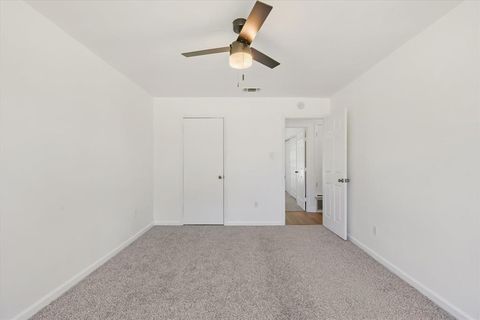Tiny photo for 2301 Greenwood Circle, Carrollton, TX 75006 (MLS # 21101598)