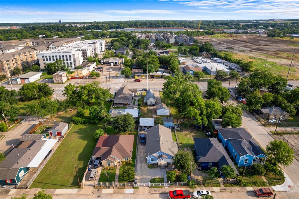 EAGLE POINT - Commercial Sale