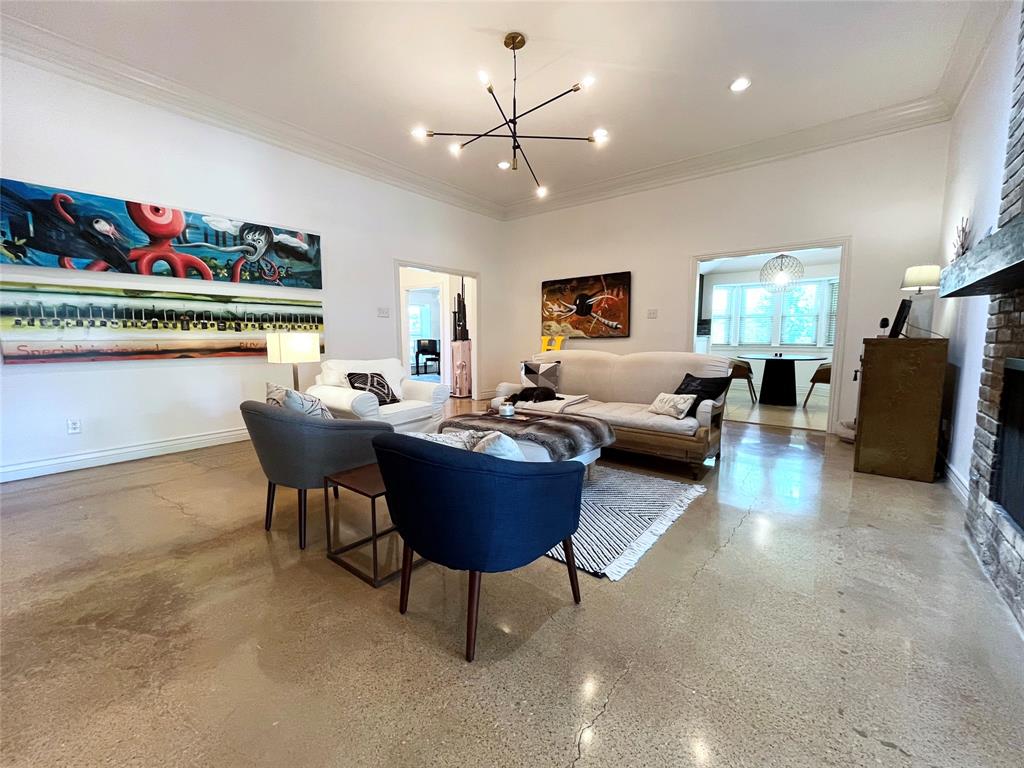 122 Faircrest Drive