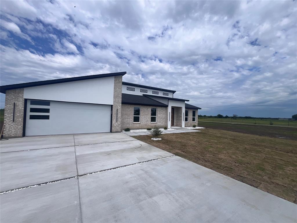1652 County Road 3517