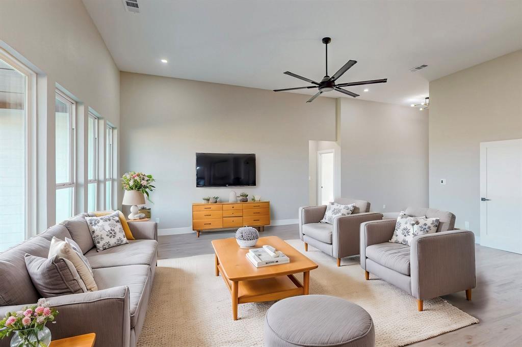 1652 County Road 3517