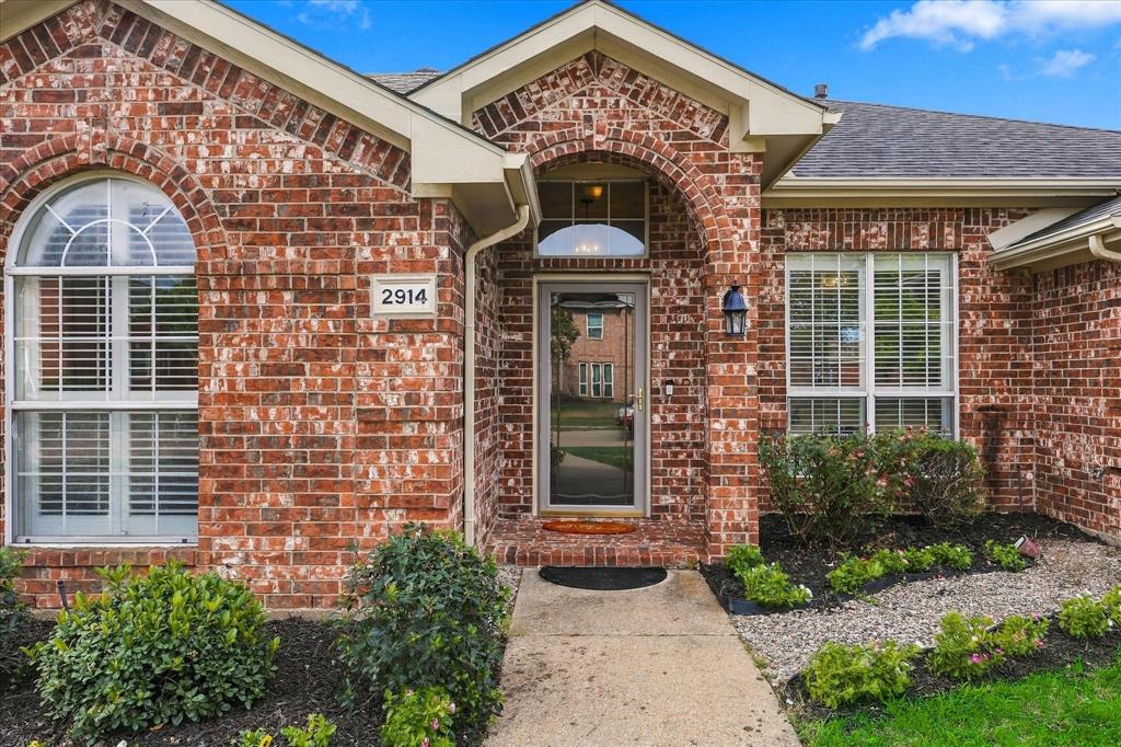 2914 Beau Drive