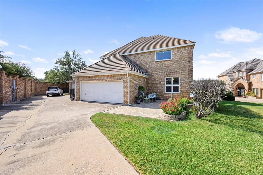 8404 Sunset Cove Drive