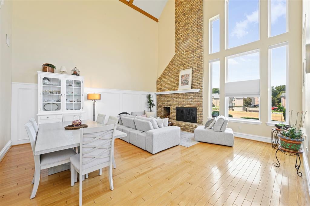 8404 Sunset Cove Drive