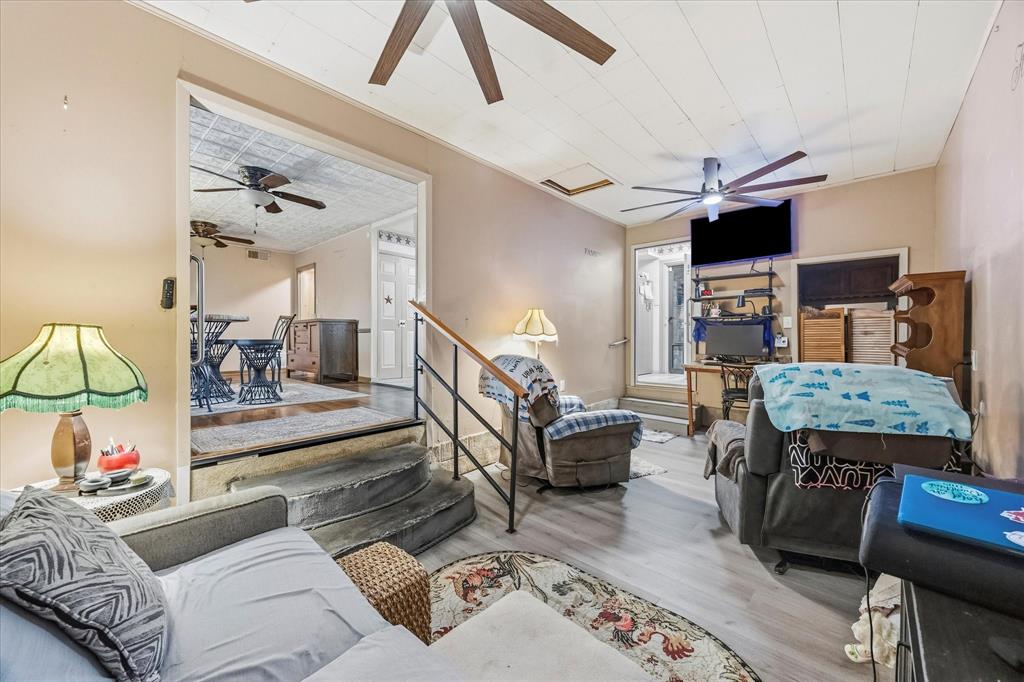 Wade Add - Residential