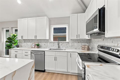 Tiny photo for 1316 Royal Palm Lane, Carrollton, TX 75007 (MLS # 21392628)