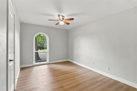 Tiny photo for 1316 Royal Palm Lane, Carrollton, TX 75007 (MLS # 21392628)