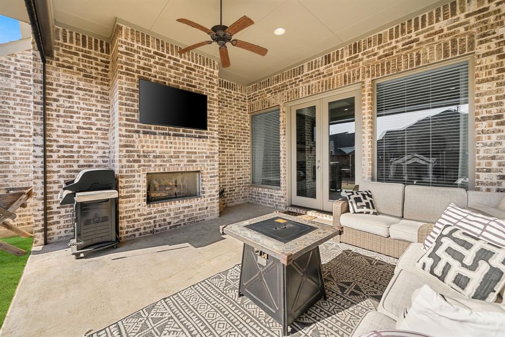 Angel Field West - Residential